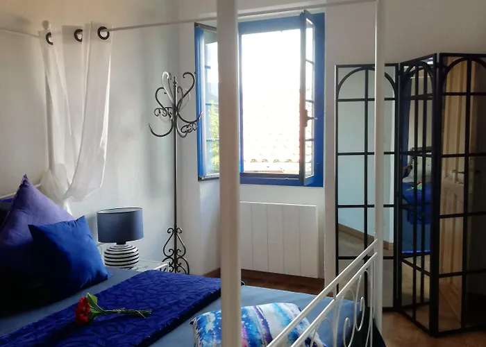 Parfumu Di Celu בית הארחה 3*