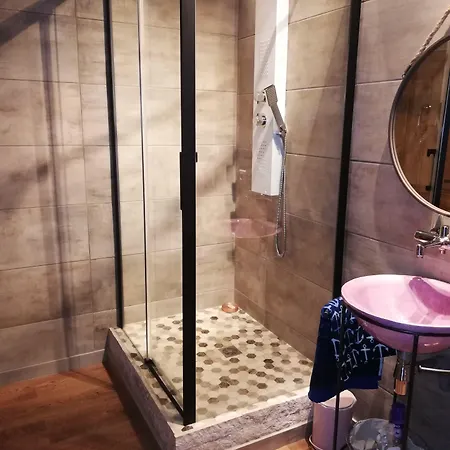 Parfumu Di Celu Gæstehus 3*